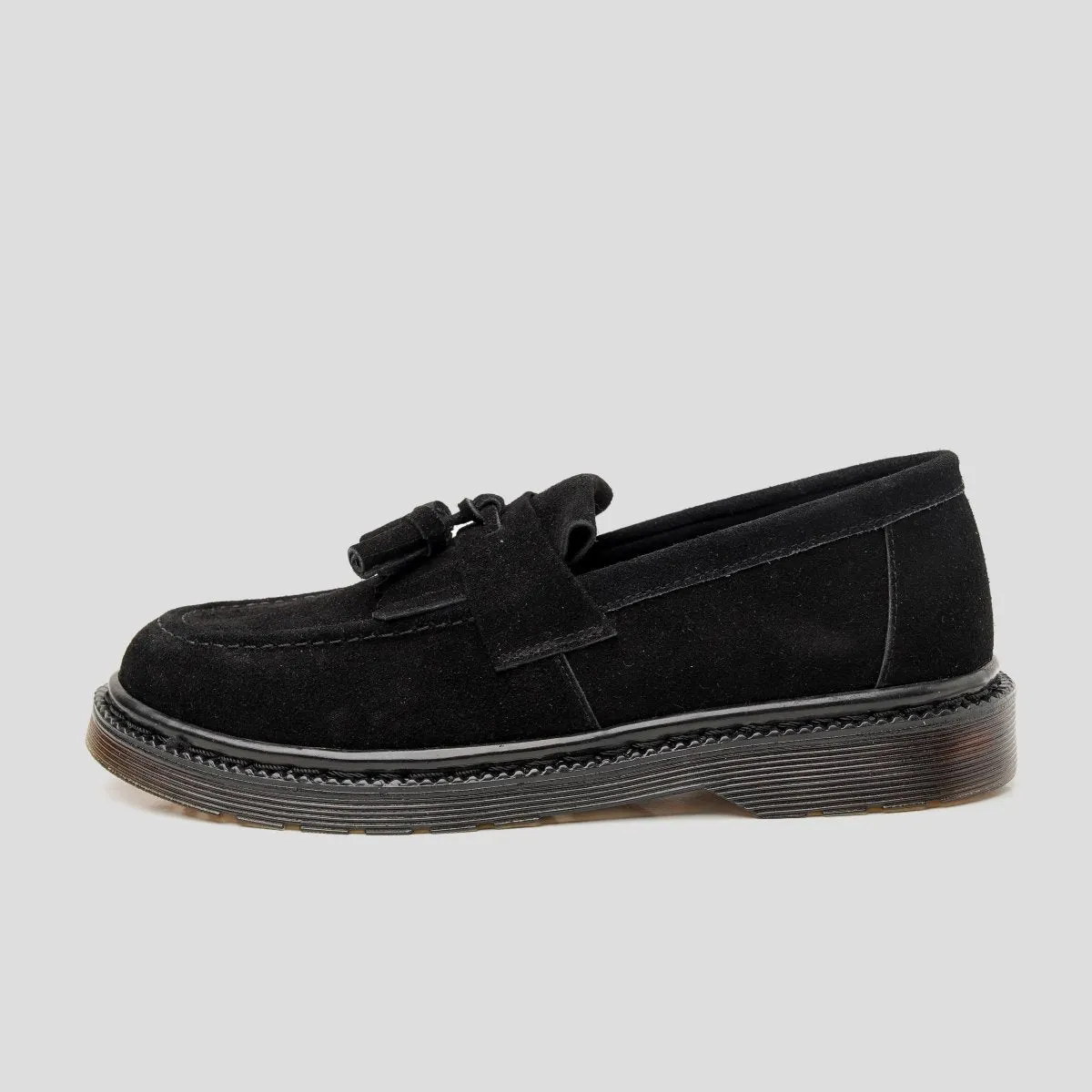 Original Loafers Tasseled Suede Black